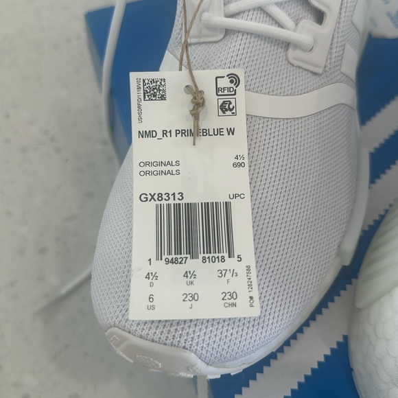 Adidas NMD R1 Primeblue Women’s Size 6 White NEW WITH BOX AND TAG - Picture 9 of 11